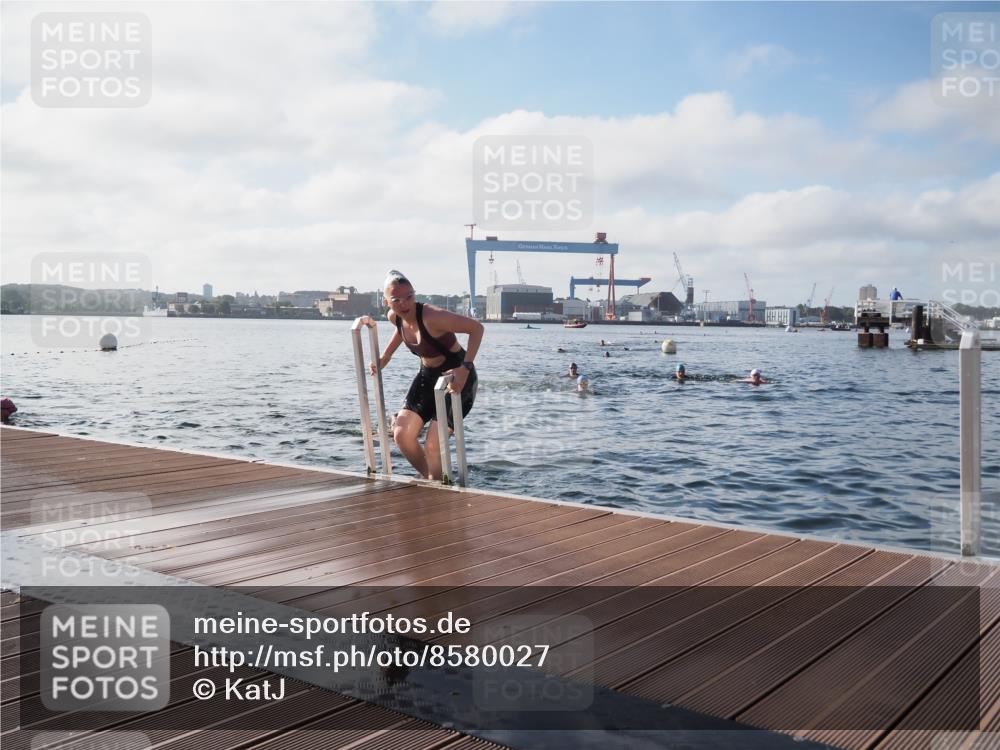 17.08.2025 - KN Förde Triathlon 2025 KatJ http://msf.ph/oto/8580027 17.08.2025 09:21:59 Schwimmen 210, 212, 213, 215, 224, 242, 210, 212, 215, 242, 244 meine-sportfotos.de