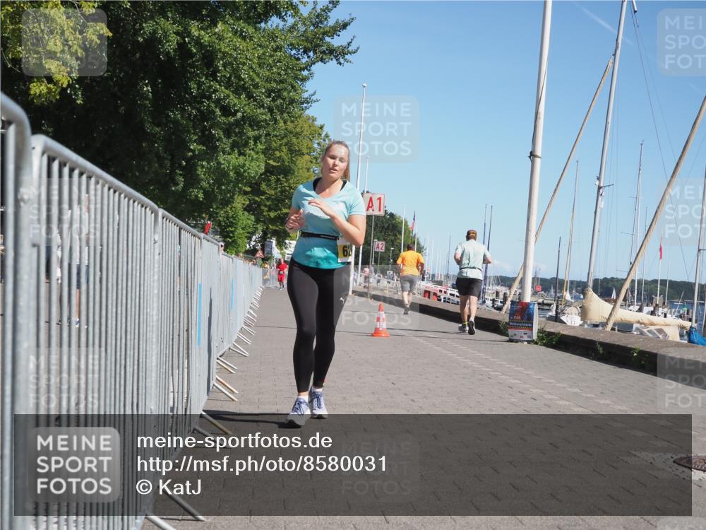 17.08.2025 - KN Förde Triathlon 2025 KatJ http://msf.ph/oto/8580031 17.08.2025 12:16:44 Laufen 627 meine-sportfotos.de