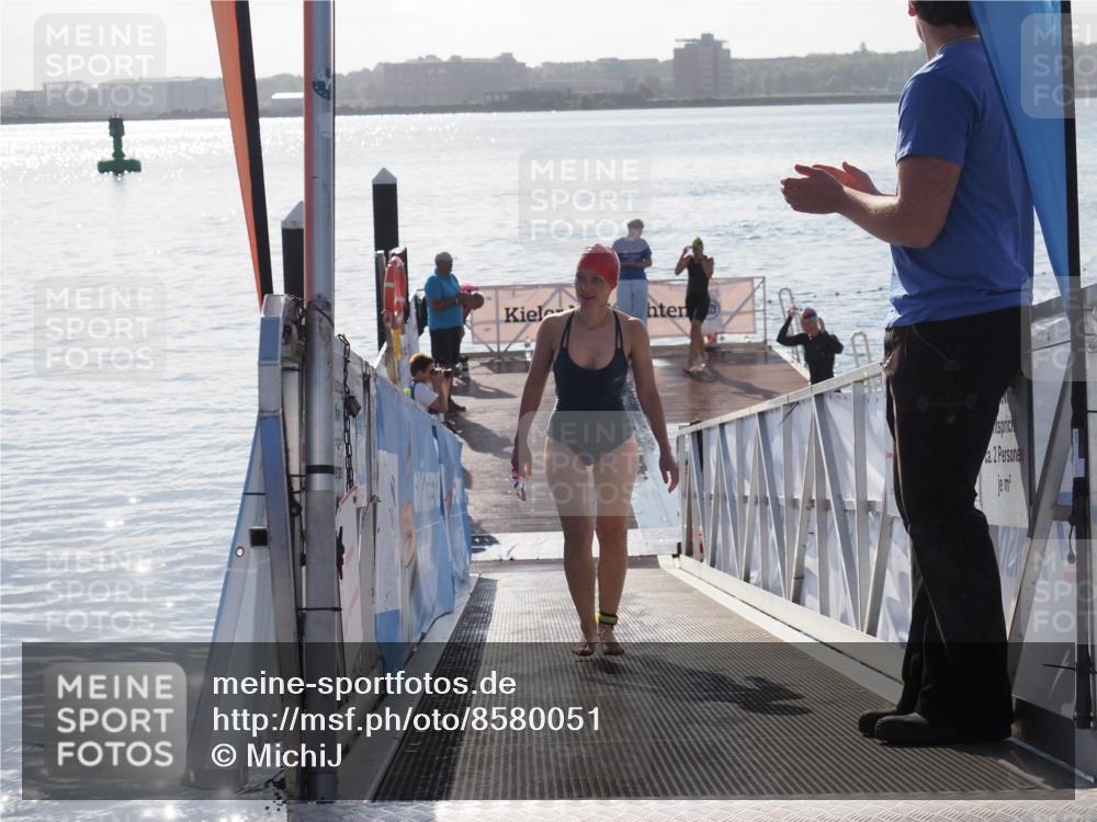 17.08.2025 - KN Förde Triathlon 2025 MichiJ http://msf.ph/oto/8580051 17.08.2025 09:18:02 Schwimmen 161, 167, 180, 182, 175, 182, 189, 254 meine-sportfotos.de