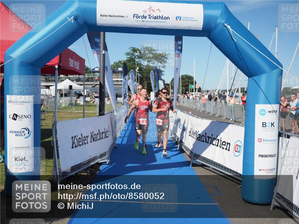 17.08.2025 - KN Förde Triathlon 2025 MichiJ http://msf.ph/oto/8580052 17.08.2025 16:21:27 Laufen 2 meine-sportfotos.de