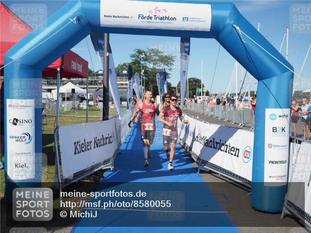 17.08.2025 - KN Förde Triathlon 2025 MichiJ http://msf.ph/oto/8580055 17.08.2025 16:21:27 Laufen 2 meine-sportfotos.de