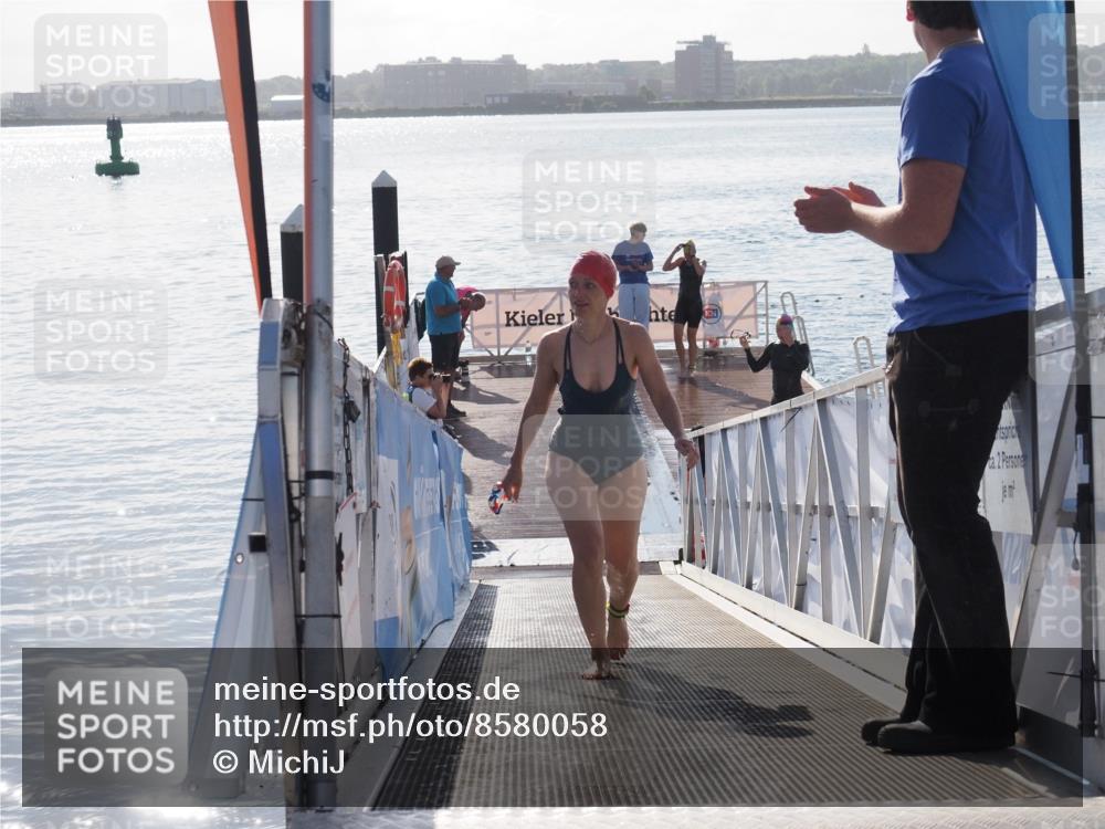 17.08.2025 - KN Förde Triathlon 2025 MichiJ http://msf.ph/oto/8580058 17.08.2025 09:18:02 Schwimmen 161, 167, 180, 182, 175, 182, 189, 254 meine-sportfotos.de