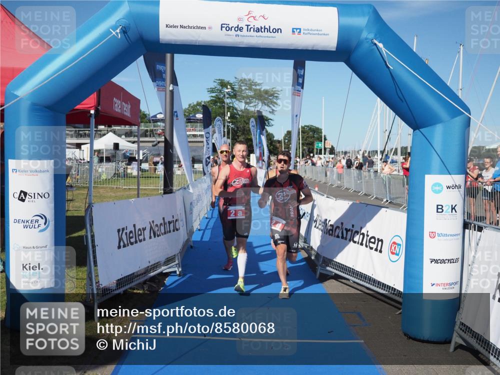 17.08.2025 - KN Förde Triathlon 2025 MichiJ http://msf.ph/oto/8580068 17.08.2025 16:21:28 Laufen 2 meine-sportfotos.de
