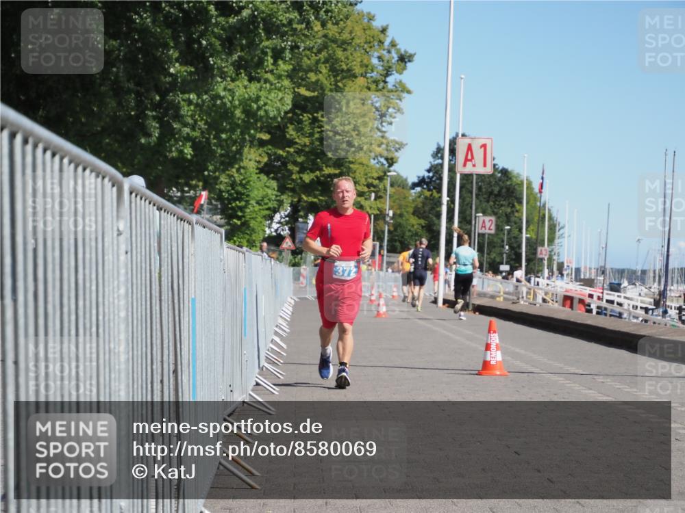 17.08.2025 - KN Förde Triathlon 2025 KatJ http://msf.ph/oto/8580069 17.08.2025 12:17:01 Laufen 372 meine-sportfotos.de