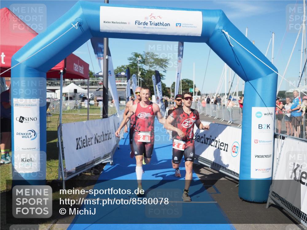 17.08.2025 - KN Förde Triathlon 2025 MichiJ http://msf.ph/oto/8580078 17.08.2025 16:21:28 Laufen 2 meine-sportfotos.de