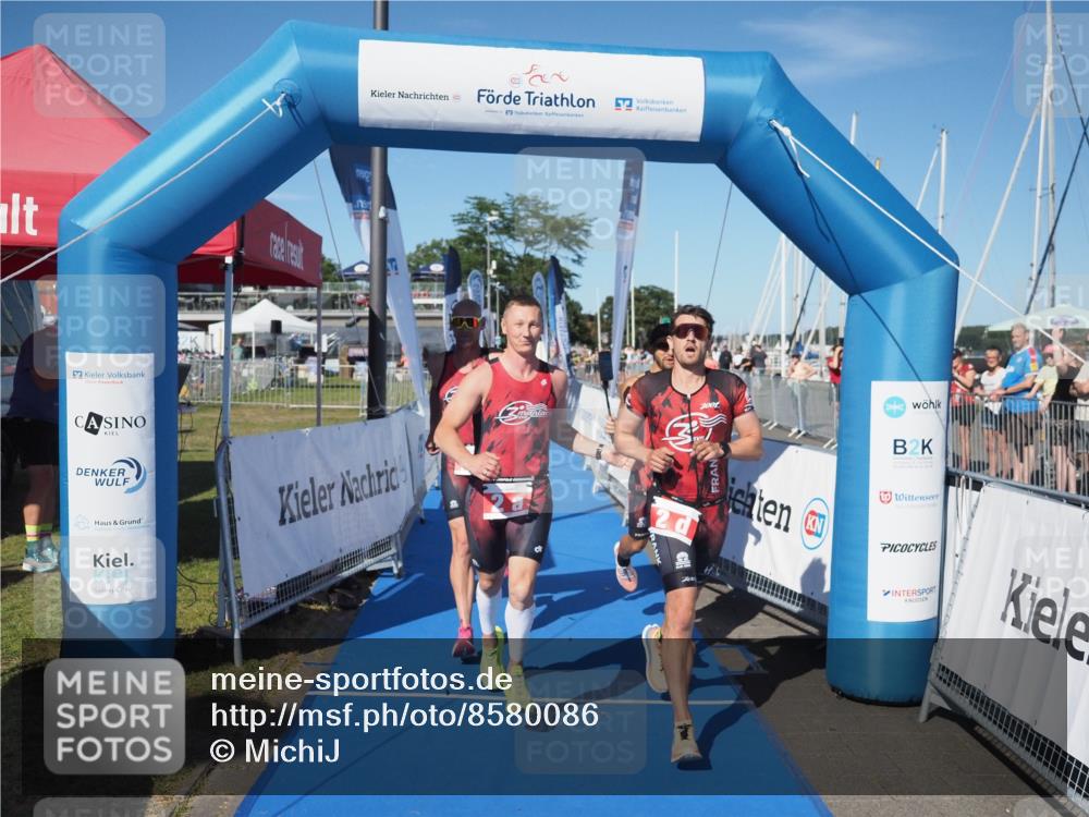 17.08.2025 - KN Förde Triathlon 2025 MichiJ http://msf.ph/oto/8580086 17.08.2025 16:21:28 Laufen 2 meine-sportfotos.de