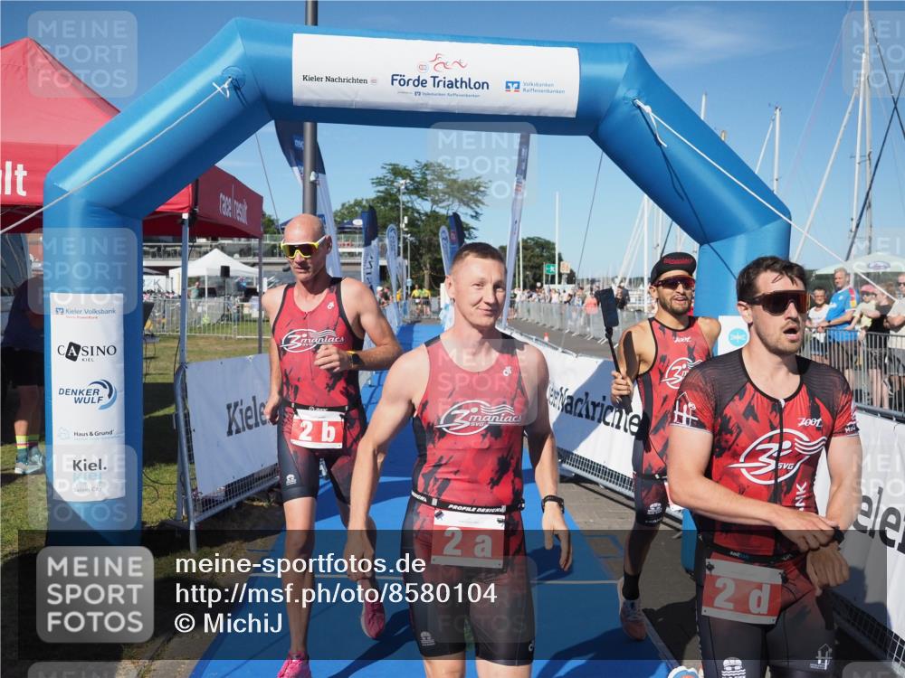 17.08.2025 - KN Förde Triathlon 2025 MichiJ http://msf.ph/oto/8580104 17.08.2025 16:21:29 Laufen 2 meine-sportfotos.de