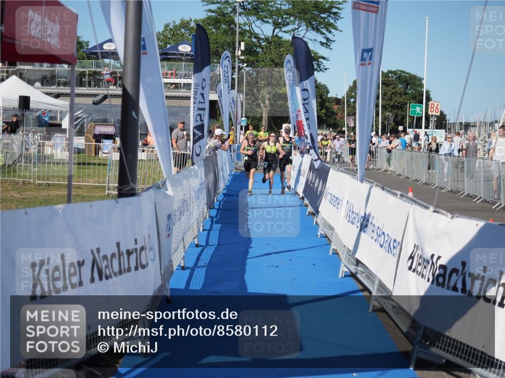 17.08.2025 - KN Förde Triathlon 2025 MichiJ http://msf.ph/oto/8580112 17.08.2025 16:22:03 Laufen  meine-sportfotos.de
