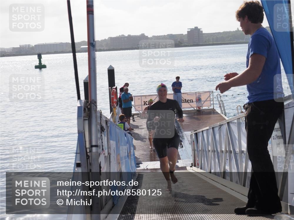 17.08.2025 - KN Förde Triathlon 2025 MichiJ http://msf.ph/oto/8580125 17.08.2025 09:18:07 Schwimmen 161, 175, 180, 182, 175, 189, 254 meine-sportfotos.de