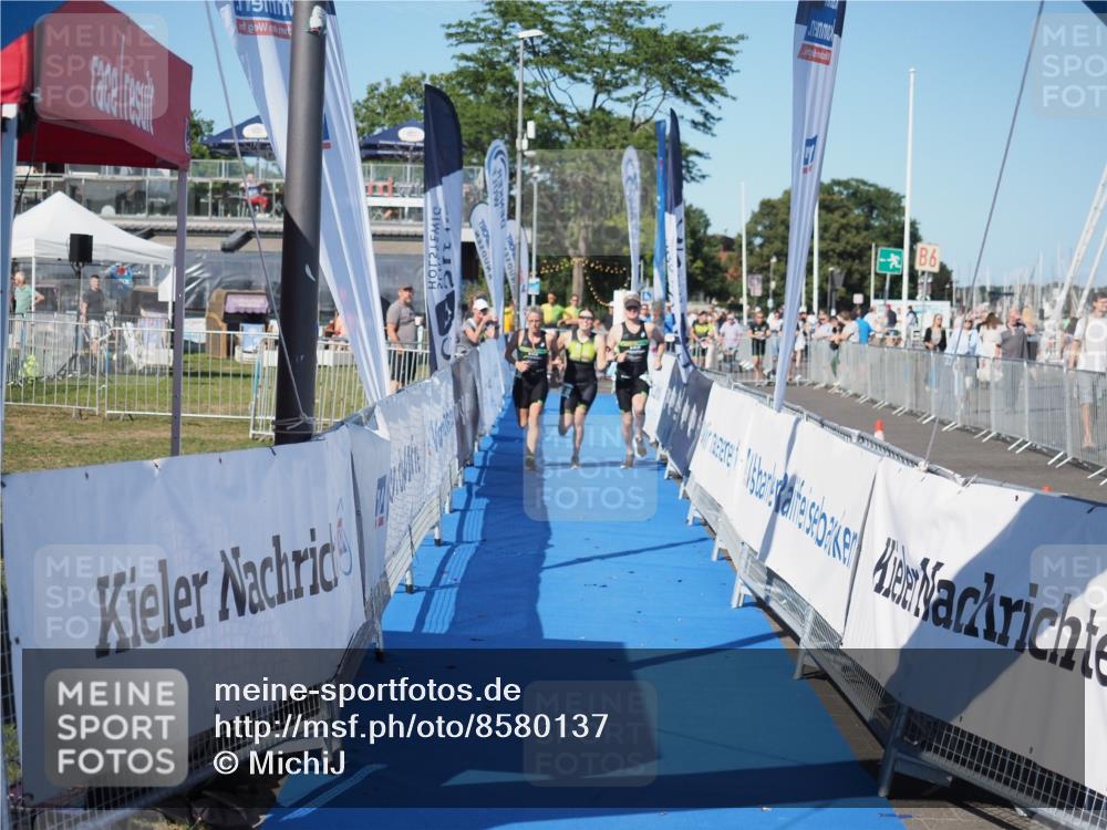 17.08.2025 - KN Förde Triathlon 2025 MichiJ http://msf.ph/oto/8580137 17.08.2025 16:22:05 Laufen 34 meine-sportfotos.de
