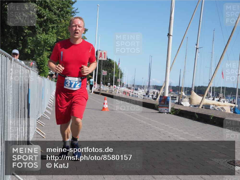 17.08.2025 - KN Förde Triathlon 2025 KatJ http://msf.ph/oto/8580157 17.08.2025 12:17:05 Laufen 372 meine-sportfotos.de