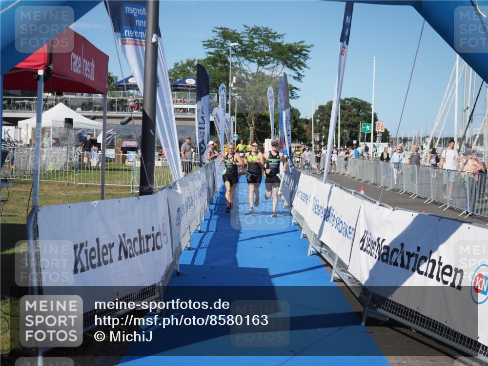 17.08.2025 - KN Förde Triathlon 2025 MichiJ http://msf.ph/oto/8580163 17.08.2025 16:22:05 Laufen 34 meine-sportfotos.de