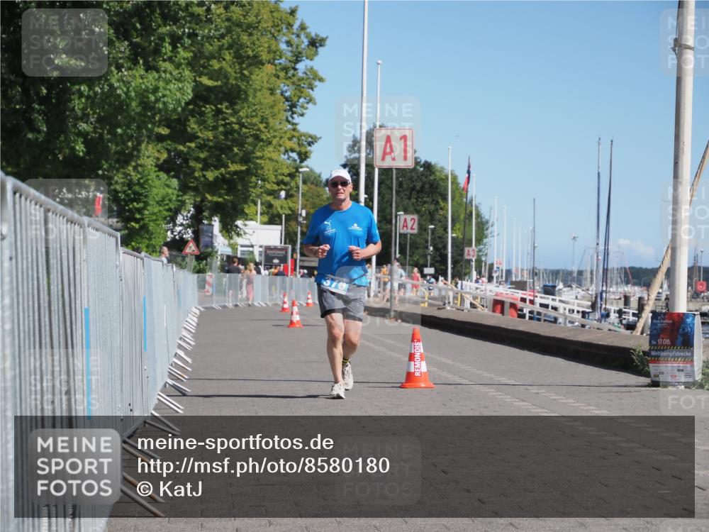 17.08.2025 - KN Förde Triathlon 2025 KatJ http://msf.ph/oto/8580180 17.08.2025 12:17:23 Laufen 376 meine-sportfotos.de
