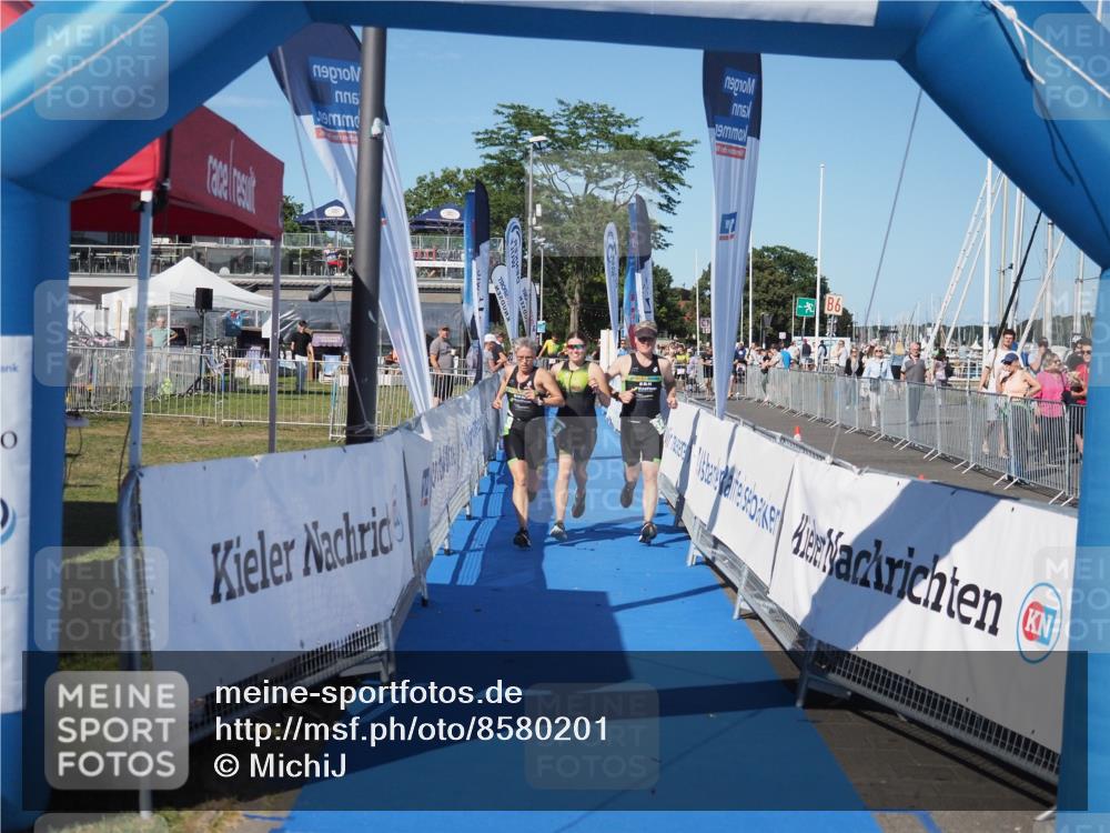 17.08.2025 - KN Förde Triathlon 2025 MichiJ http://msf.ph/oto/8580201 17.08.2025 16:22:07 Laufen 34 meine-sportfotos.de