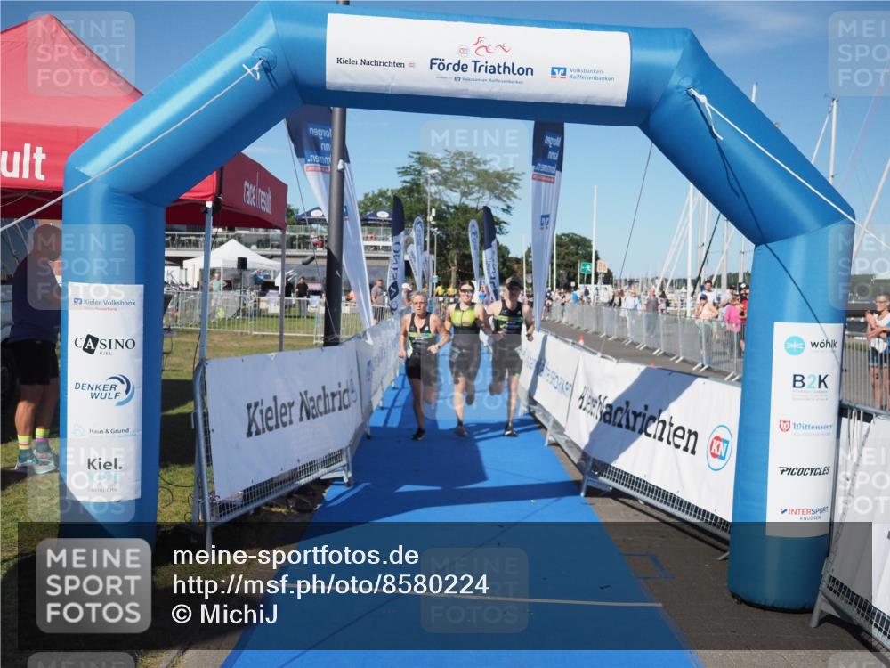 17.08.2025 - KN Förde Triathlon 2025 MichiJ http://msf.ph/oto/8580224 17.08.2025 16:22:08 Laufen 34 meine-sportfotos.de