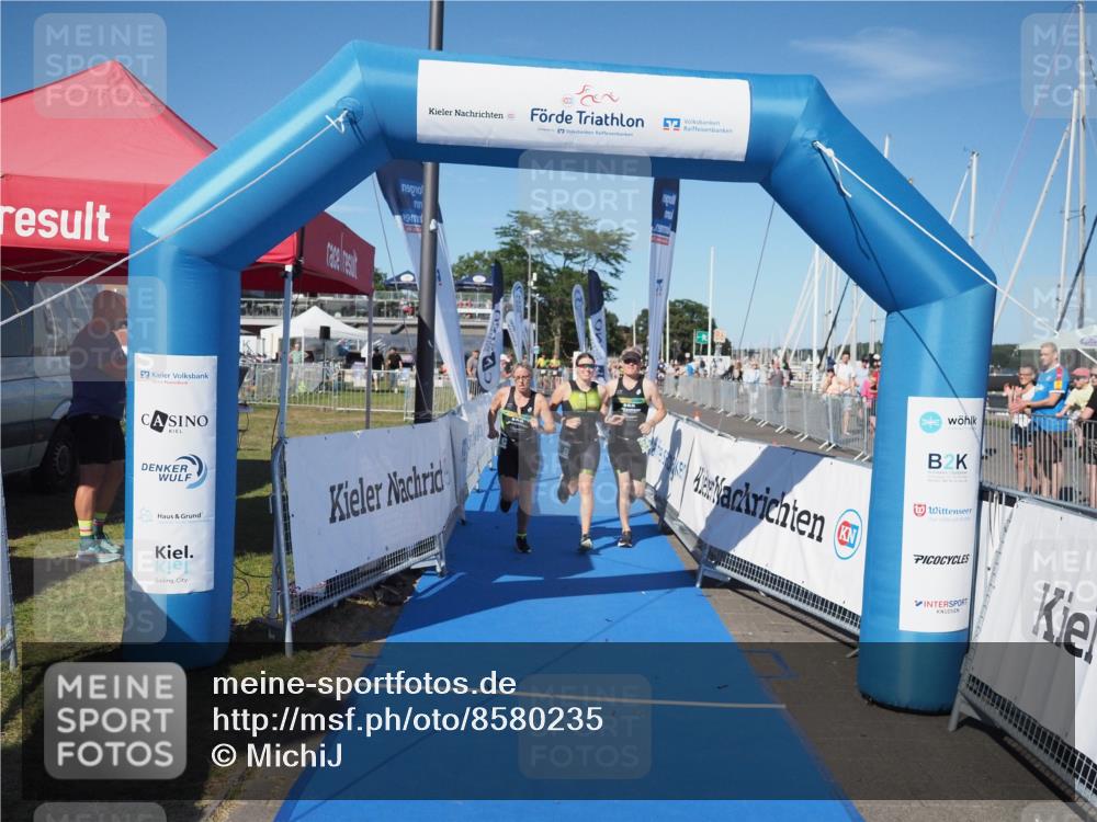 17.08.2025 - KN Förde Triathlon 2025 MichiJ http://msf.ph/oto/8580235 17.08.2025 16:22:08 Laufen 34 meine-sportfotos.de