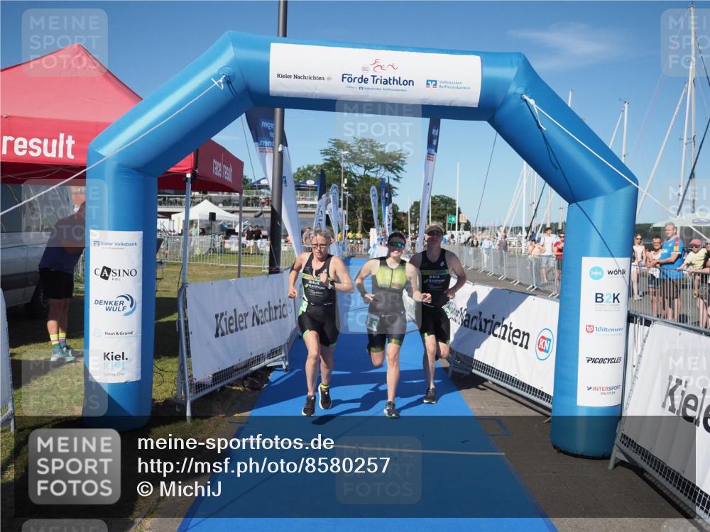 17.08.2025 - KN Förde Triathlon 2025 MichiJ http://msf.ph/oto/8580257 17.08.2025 16:22:09 Laufen 34 meine-sportfotos.de