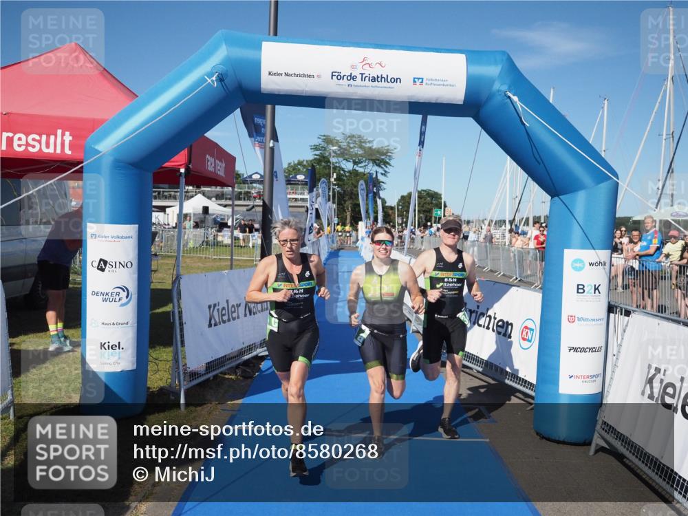17.08.2025 - KN Förde Triathlon 2025 MichiJ http://msf.ph/oto/8580268 17.08.2025 16:22:09 Laufen 34 meine-sportfotos.de