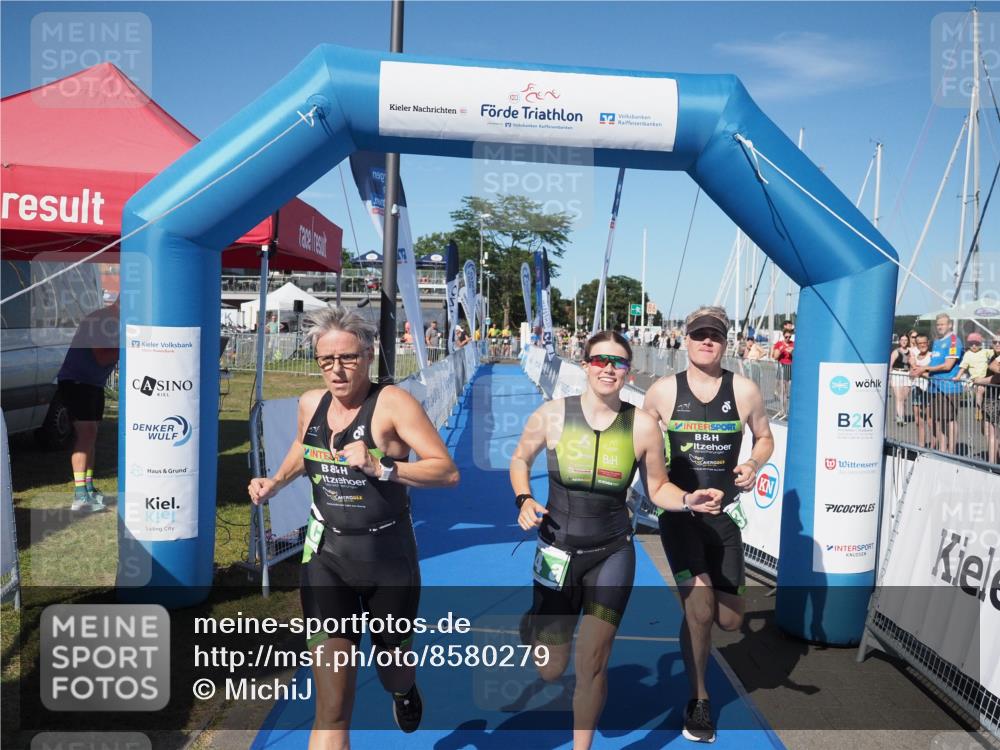 17.08.2025 - KN Förde Triathlon 2025 MichiJ http://msf.ph/oto/8580279 17.08.2025 16:22:09 Laufen 34 meine-sportfotos.de