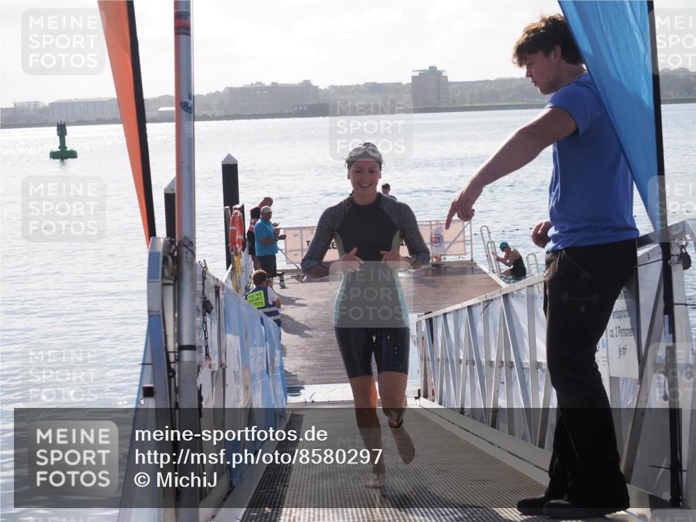 17.08.2025 - KN Förde Triathlon 2025 MichiJ http://msf.ph/oto/8580297 17.08.2025 09:18:16 Schwimmen 175, 189, 254, 174, 185, 254 meine-sportfotos.de