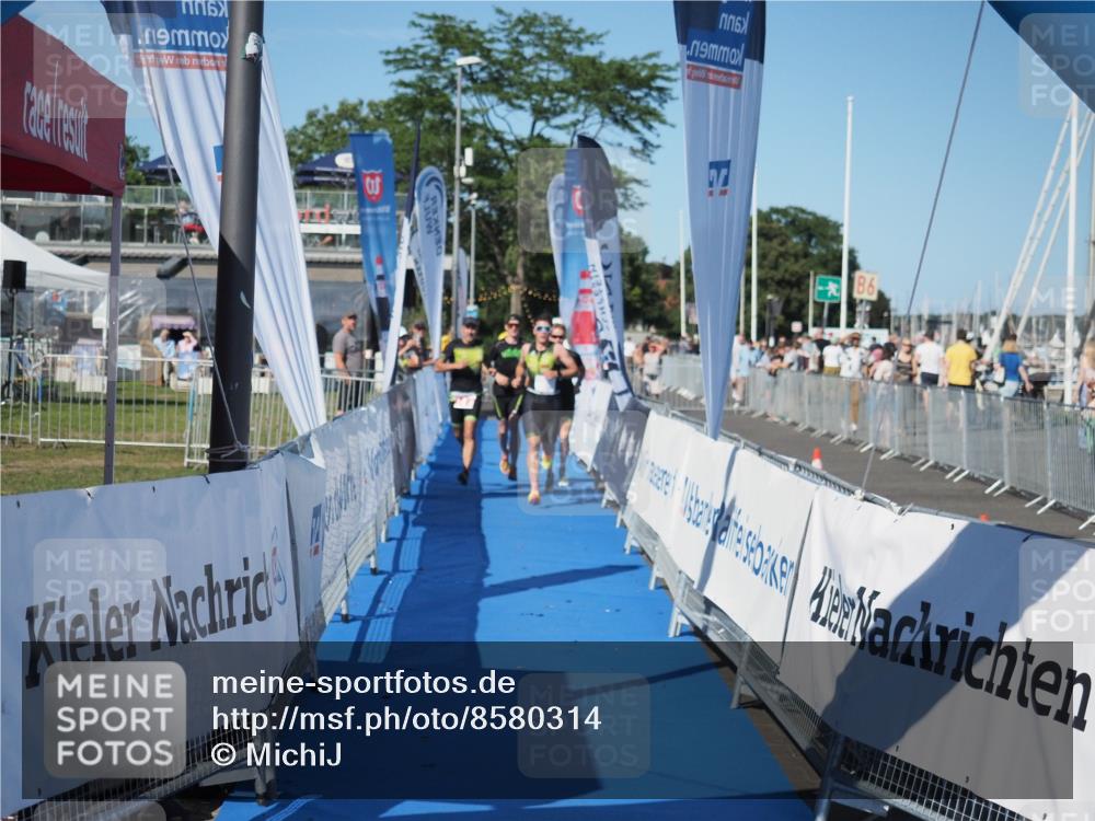 17.08.2025 - KN Förde Triathlon 2025 MichiJ http://msf.ph/oto/8580314 17.08.2025 16:23:12 Laufen 14 meine-sportfotos.de