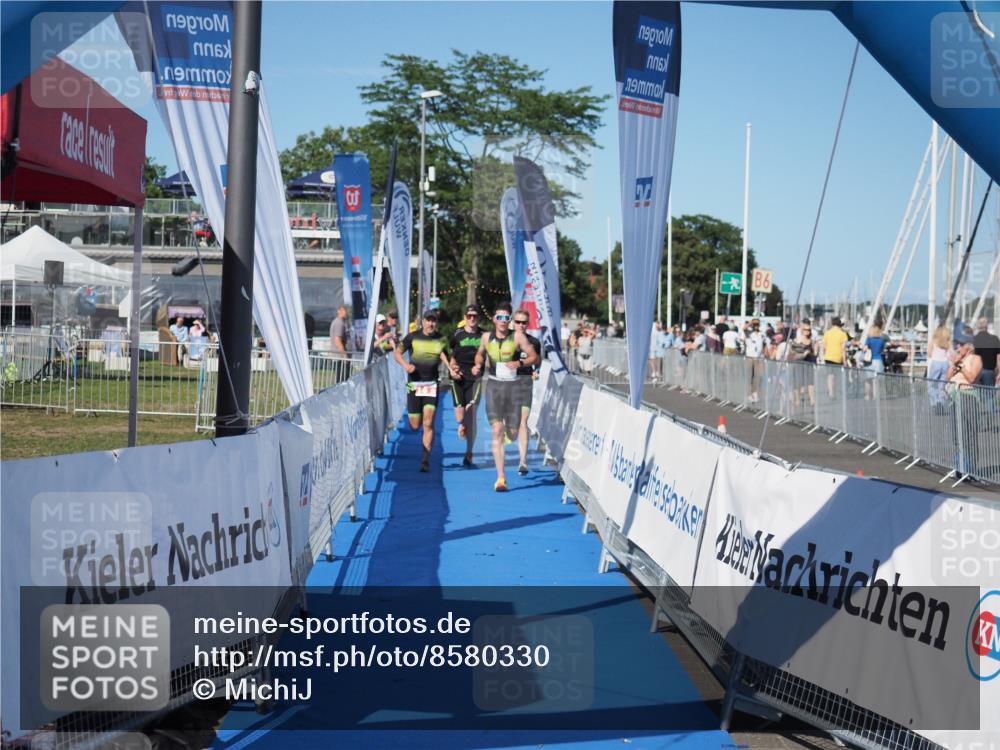 17.08.2025 - KN Förde Triathlon 2025 MichiJ http://msf.ph/oto/8580330 17.08.2025 16:23:12 Laufen 14 meine-sportfotos.de