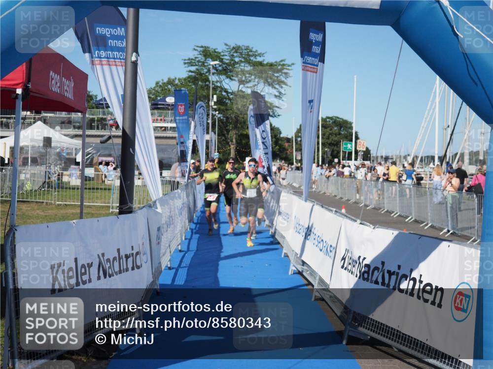 17.08.2025 - KN Förde Triathlon 2025 MichiJ http://msf.ph/oto/8580343 17.08.2025 16:23:13 Laufen 14 meine-sportfotos.de