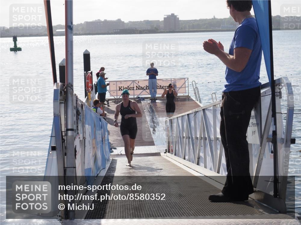 17.08.2025 - KN Förde Triathlon 2025 MichiJ http://msf.ph/oto/8580352 17.08.2025 09:18:26 Schwimmen 185, 254, 174, 185, 192 meine-sportfotos.de