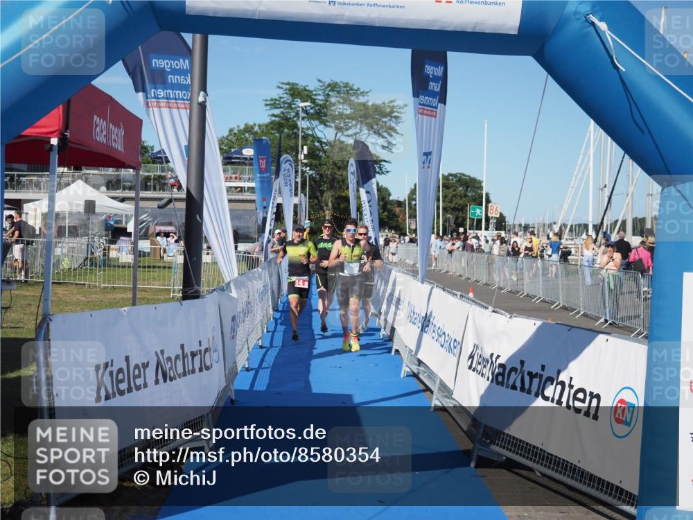 17.08.2025 - KN Förde Triathlon 2025 MichiJ http://msf.ph/oto/8580354 17.08.2025 16:23:13 Laufen 14 meine-sportfotos.de