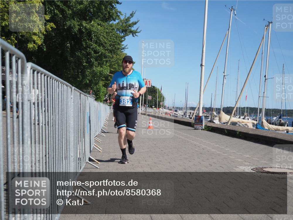 17.08.2025 - KN Förde Triathlon 2025 KatJ http://msf.ph/oto/8580368 17.08.2025 12:18:01 Laufen 368, 382, 621 meine-sportfotos.de