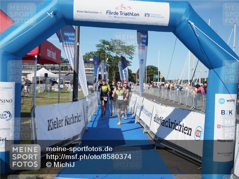 17.08.2025 - KN Förde Triathlon 2025 MichiJ http://msf.ph/oto/8580374 17.08.2025 16:23:14 Laufen 14 meine-sportfotos.de