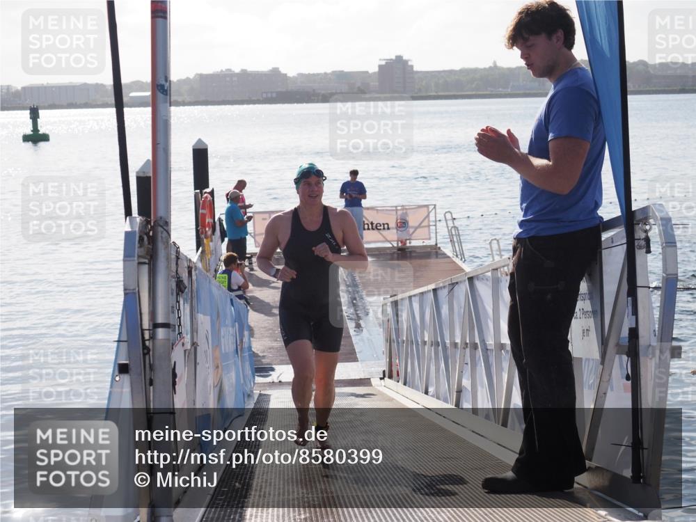 17.08.2025 - KN Förde Triathlon 2025 MichiJ http://msf.ph/oto/8580399 17.08.2025 09:18:28 Schwimmen 174, 185, 174, 185, 192, 250 meine-sportfotos.de