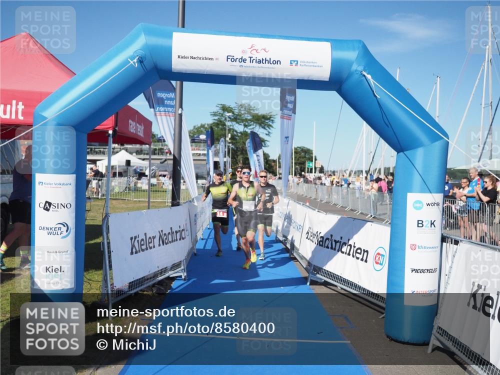 17.08.2025 - KN Förde Triathlon 2025 MichiJ http://msf.ph/oto/8580400 17.08.2025 16:23:15 Laufen 14 meine-sportfotos.de