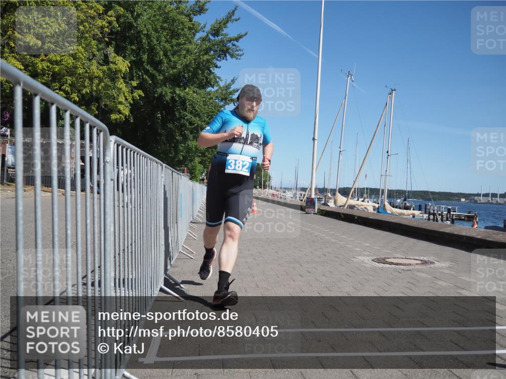 17.08.2025 - KN Förde Triathlon 2025 KatJ http://msf.ph/oto/8580405 17.08.2025 12:18:02 Laufen 368, 382, 621 meine-sportfotos.de