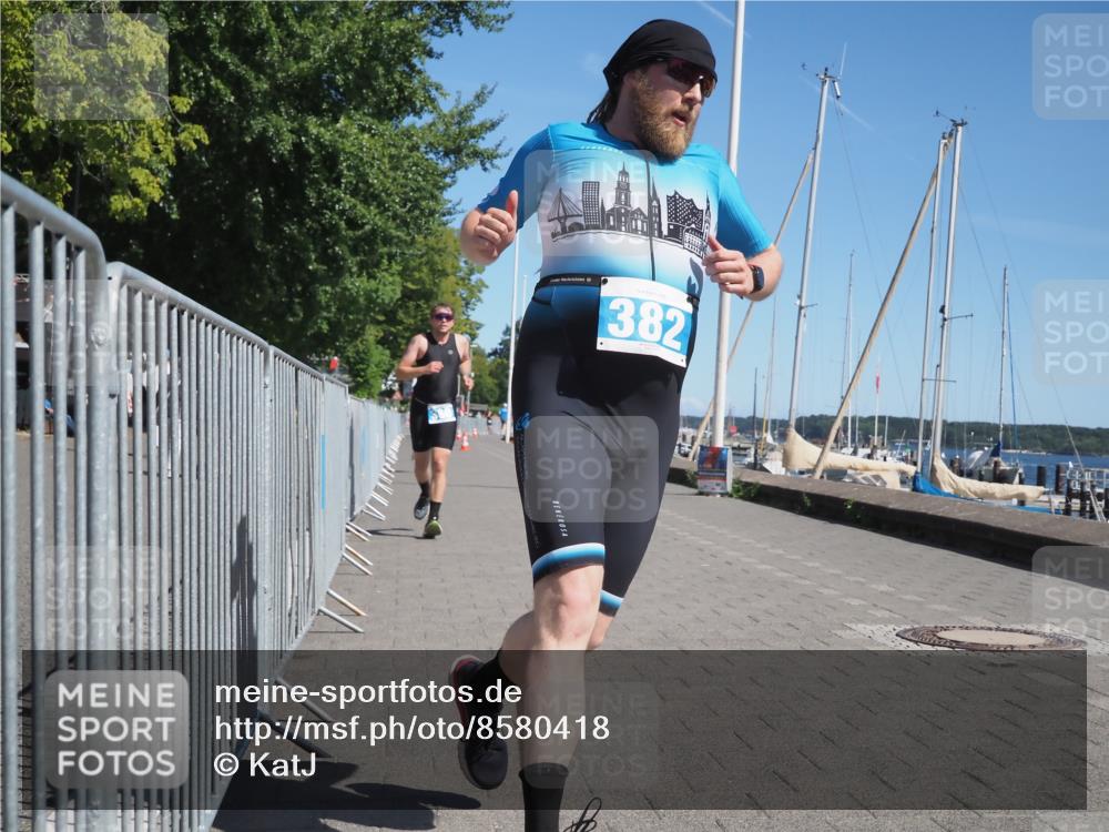 17.08.2025 - KN Förde Triathlon 2025 KatJ http://msf.ph/oto/8580418 17.08.2025 12:18:03 Laufen 368, 382, 621 meine-sportfotos.de