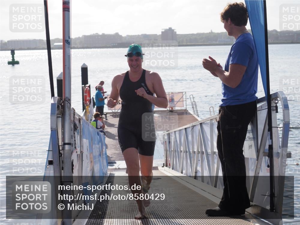 17.08.2025 - KN Förde Triathlon 2025 MichiJ http://msf.ph/oto/8580429 17.08.2025 09:18:29 Schwimmen 174, 185, 174, 185, 192, 250 meine-sportfotos.de