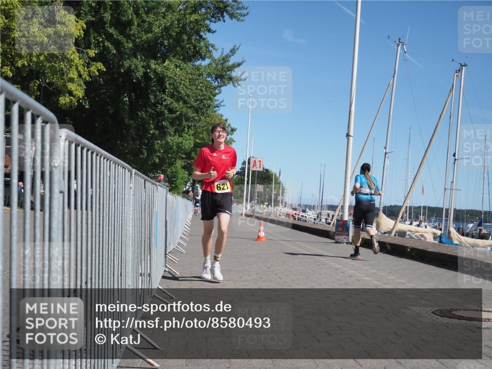 17.08.2025 - KN Förde Triathlon 2025 KatJ http://msf.ph/oto/8580493 17.08.2025 12:18:08 Laufen 368, 621 meine-sportfotos.de