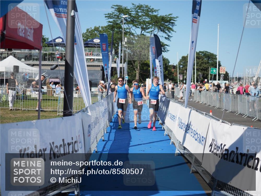 17.08.2025 - KN Förde Triathlon 2025 MichiJ http://msf.ph/oto/8580507 17.08.2025 16:23:39 Laufen 11 meine-sportfotos.de