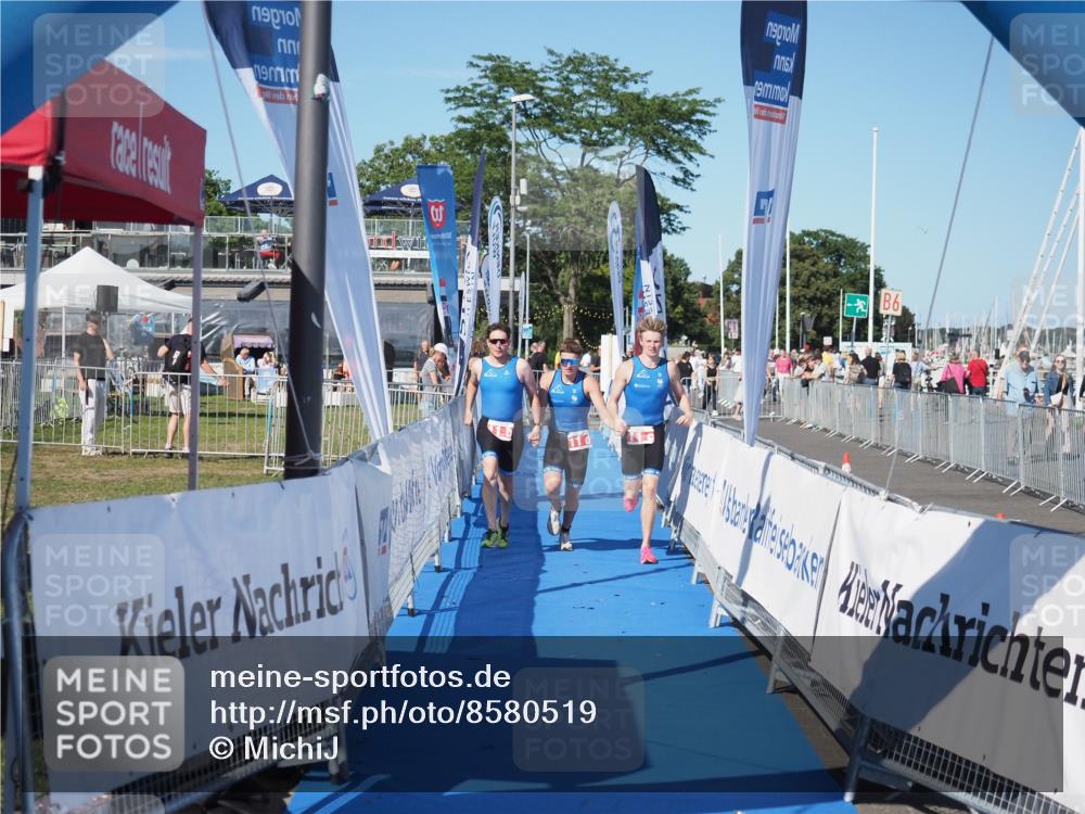 17.08.2025 - KN Förde Triathlon 2025 MichiJ http://msf.ph/oto/8580519 17.08.2025 16:23:40 Laufen 11 meine-sportfotos.de