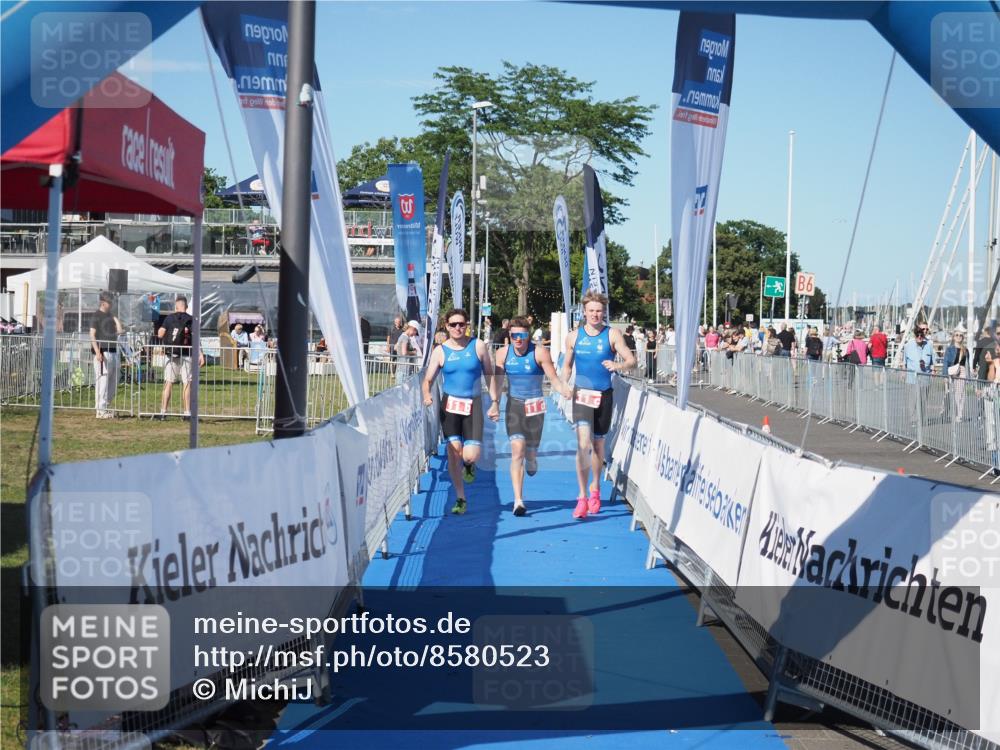 17.08.2025 - KN Förde Triathlon 2025 MichiJ http://msf.ph/oto/8580523 17.08.2025 16:23:40 Laufen 11 meine-sportfotos.de
