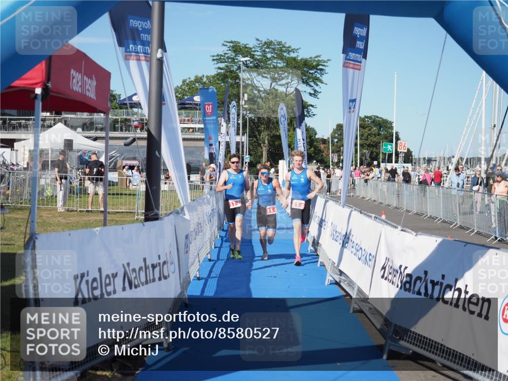 17.08.2025 - KN Förde Triathlon 2025 MichiJ http://msf.ph/oto/8580527 17.08.2025 16:23:40 Laufen 11 meine-sportfotos.de