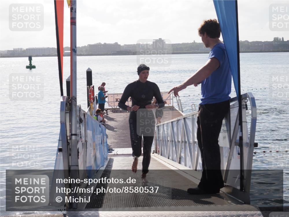 17.08.2025 - KN Förde Triathlon 2025 MichiJ http://msf.ph/oto/8580537 17.08.2025 09:18:38 Schwimmen 174, 185, 192, 153, 192, 250 meine-sportfotos.de