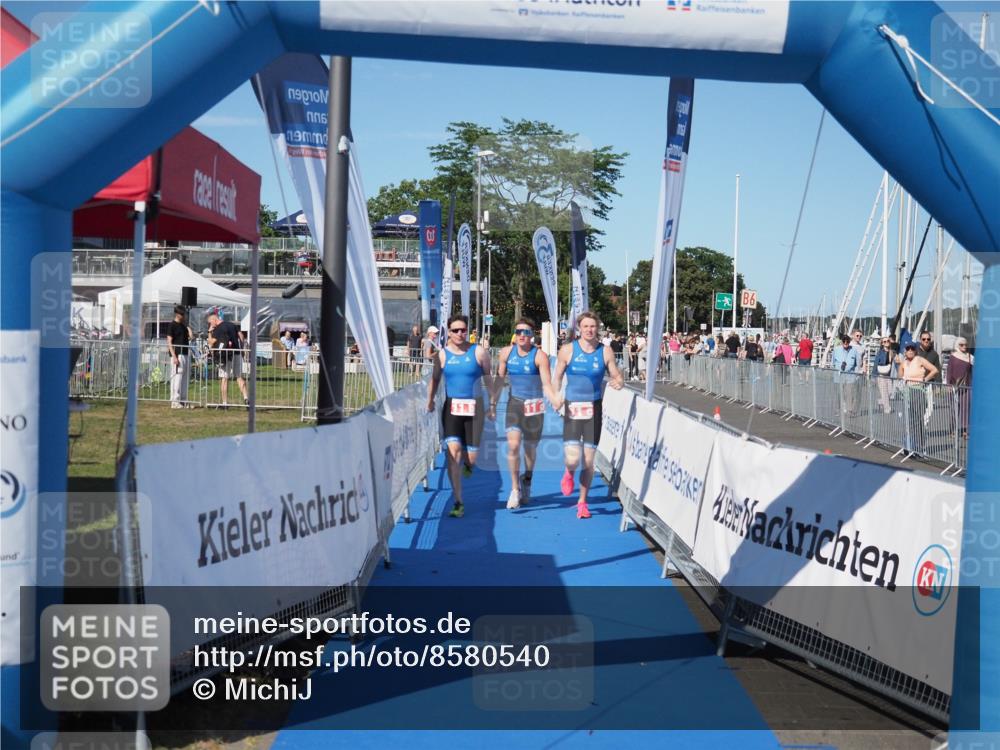 17.08.2025 - KN Förde Triathlon 2025 MichiJ http://msf.ph/oto/8580540 17.08.2025 16:23:41 Laufen 11 meine-sportfotos.de