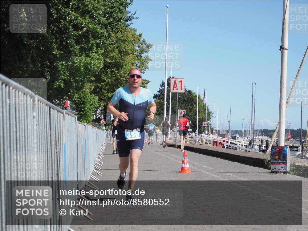 17.08.2025 - KN Förde Triathlon 2025 KatJ http://msf.ph/oto/8580552 17.08.2025 12:18:25 Laufen 350 meine-sportfotos.de
