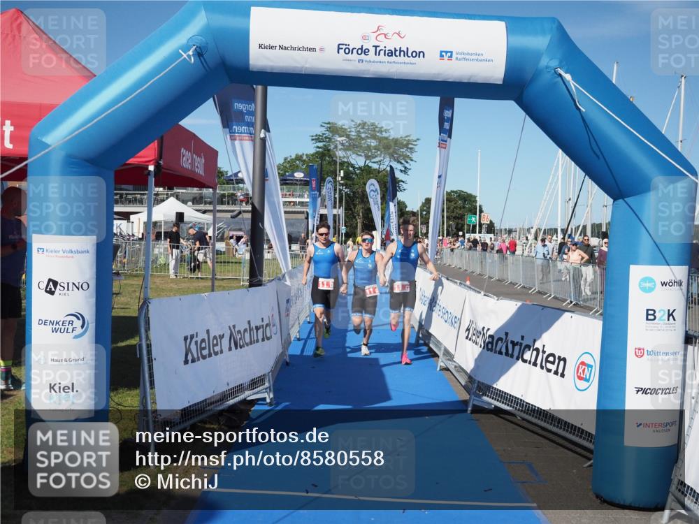 17.08.2025 - KN Förde Triathlon 2025 MichiJ http://msf.ph/oto/8580558 17.08.2025 16:23:41 Laufen 11 meine-sportfotos.de