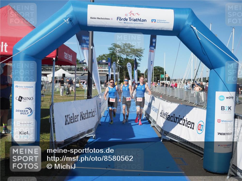17.08.2025 - KN Förde Triathlon 2025 MichiJ http://msf.ph/oto/8580562 17.08.2025 16:23:42 Laufen 11 meine-sportfotos.de