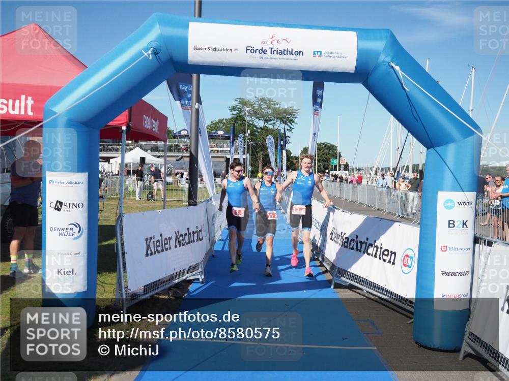 17.08.2025 - KN Förde Triathlon 2025 MichiJ http://msf.ph/oto/8580575 17.08.2025 16:23:42 Laufen 11 meine-sportfotos.de