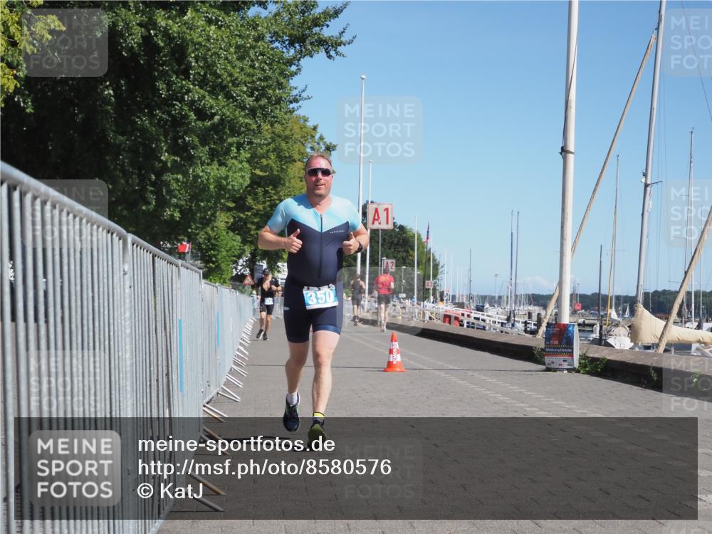 17.08.2025 - KN Förde Triathlon 2025 KatJ http://msf.ph/oto/8580576 17.08.2025 12:18:26 Laufen 350 meine-sportfotos.de