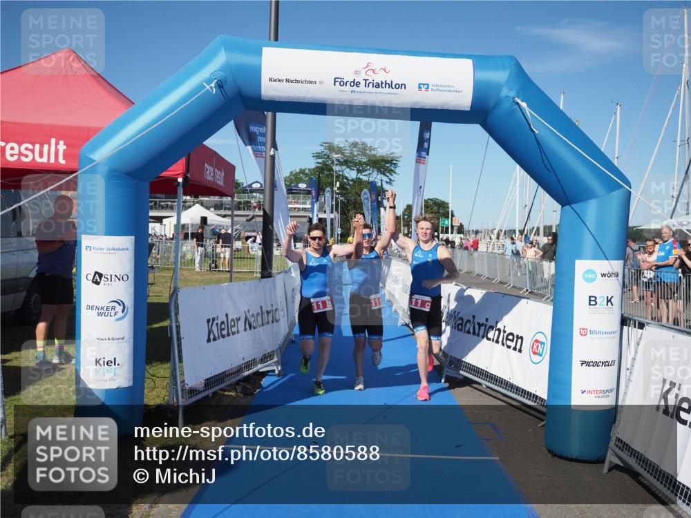 17.08.2025 - KN Förde Triathlon 2025 MichiJ http://msf.ph/oto/8580588 17.08.2025 16:23:43 Laufen 11 meine-sportfotos.de