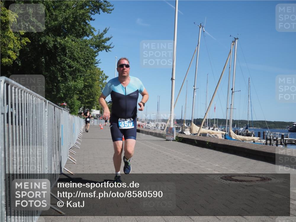 17.08.2025 - KN Förde Triathlon 2025 KatJ http://msf.ph/oto/8580590 17.08.2025 12:18:27 Laufen 350 meine-sportfotos.de
